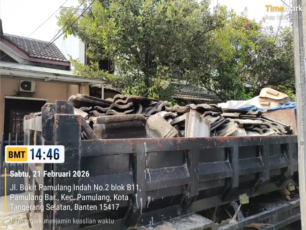 Jasa buang puing dan tanah