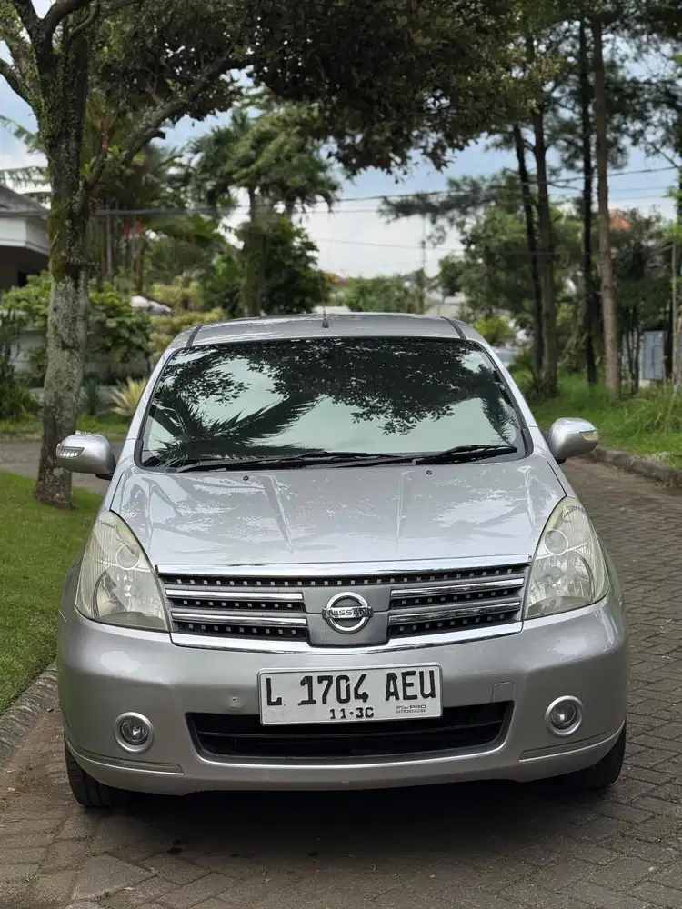 Livina xv matic ultimate 2010