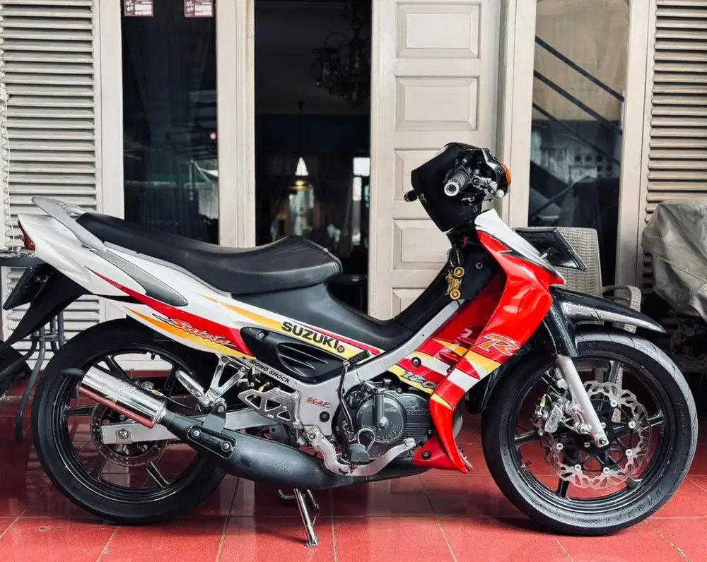 Satria hiu merah putih