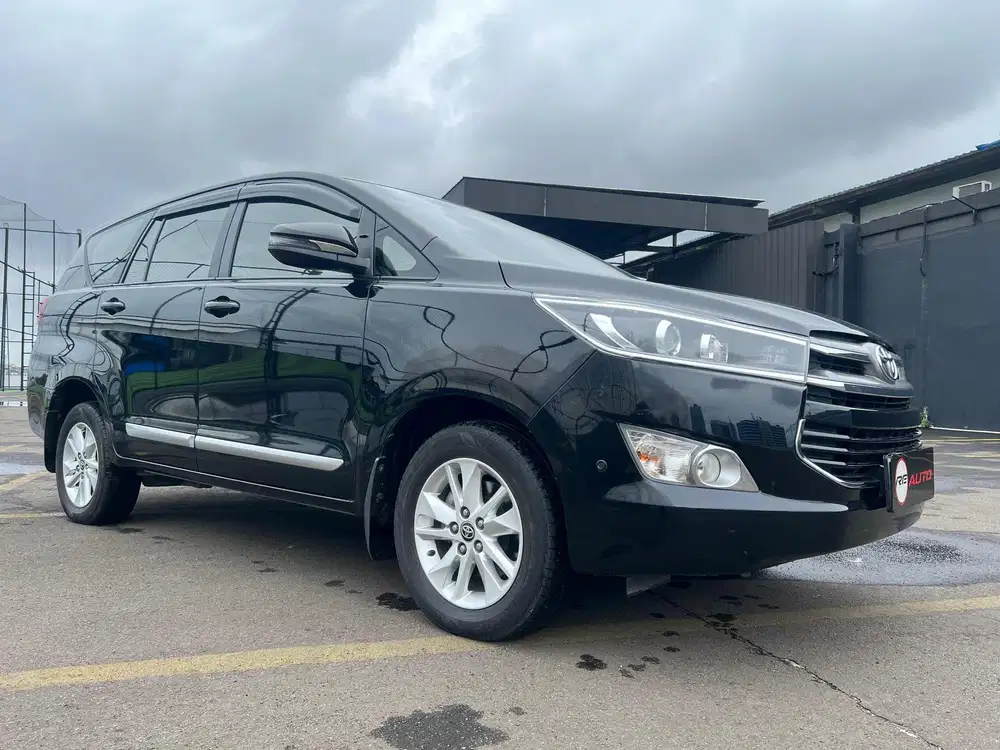 TOYOTA Kijang Innova V 2.4L 2020