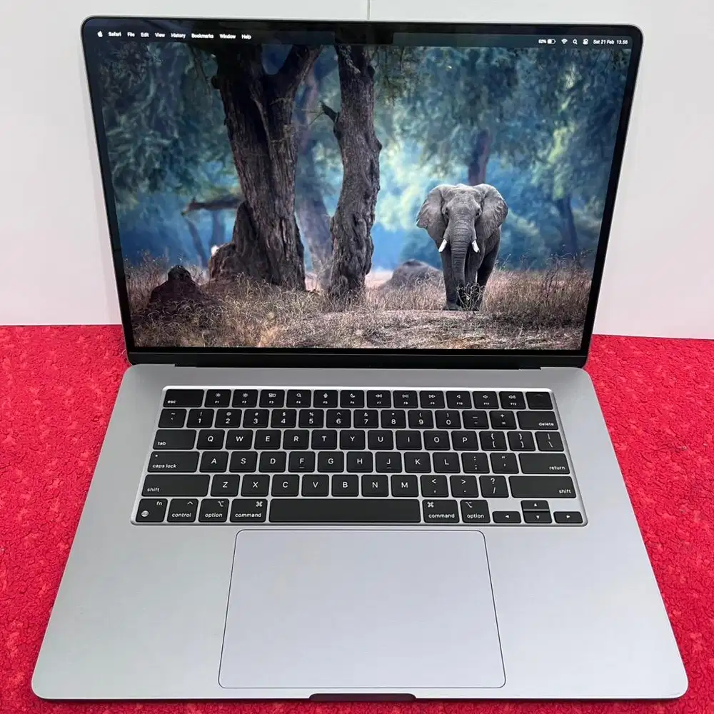 MacBook Air 15 inch, M2 2023 MQKP3