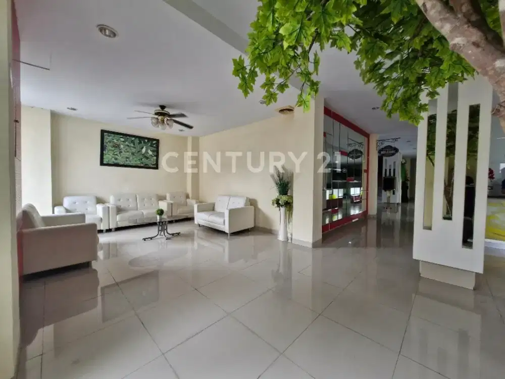 Hotel Tengah Kota Makassar Masih Beroperasi Siap Lanjut Usaha