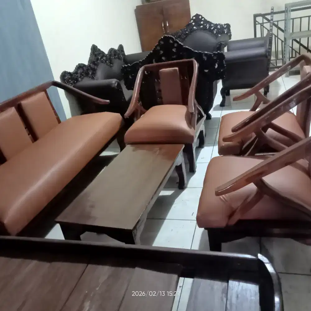 Sofa tamu meja kursi kayu jati bekas kain baru ganti