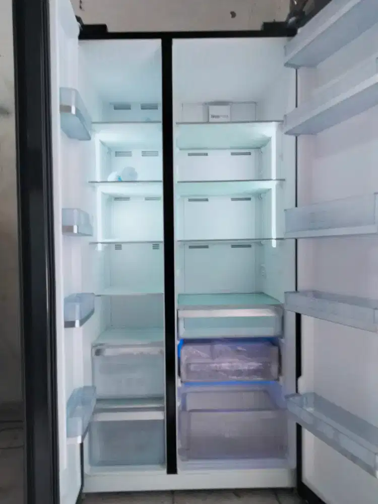 SIDE BY SIDE ( BEKO)