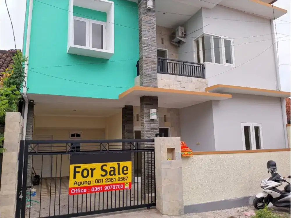 Rumah Modern Minimalis 2 Lantai 4 Kamar dalm Komplek Perumahan di Ungasan Kuta Selatan
