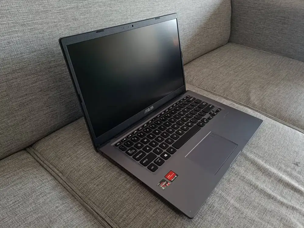 SECOND ASUS M415D PROCESSOR AMD RYZEN 3 - 3250U RAM 8GB SSD 256GB