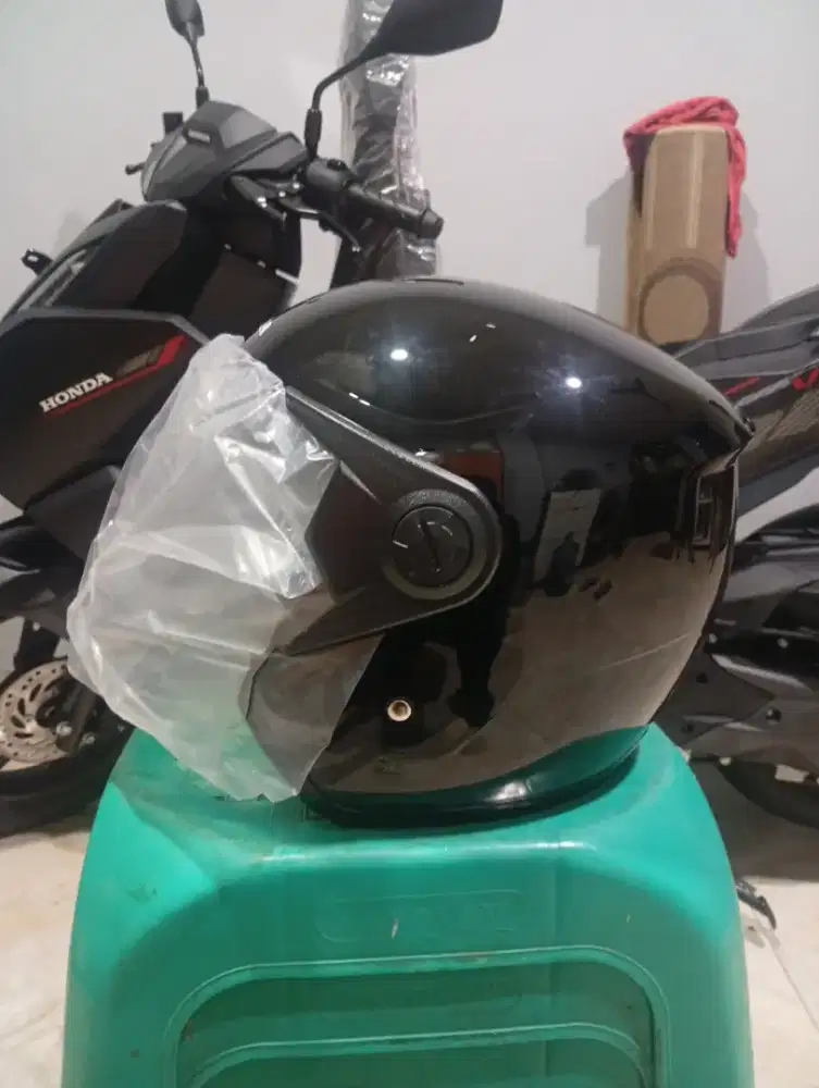 Di Jual Helm bawaan motor Honda