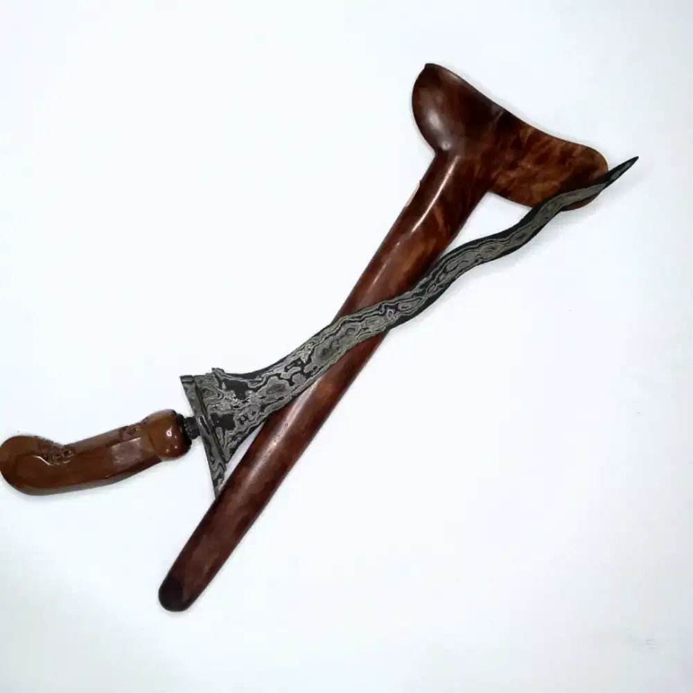 Keris Sepuh Carubuk Cirebonan Pamor Pendaringan Kebak