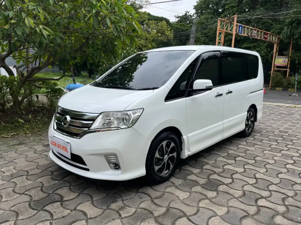 DP33Jt New Serena HWS 2013