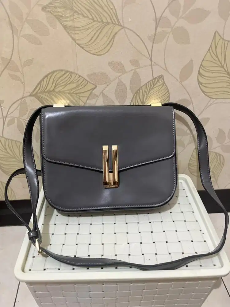 Tas Selempang Jims Honey