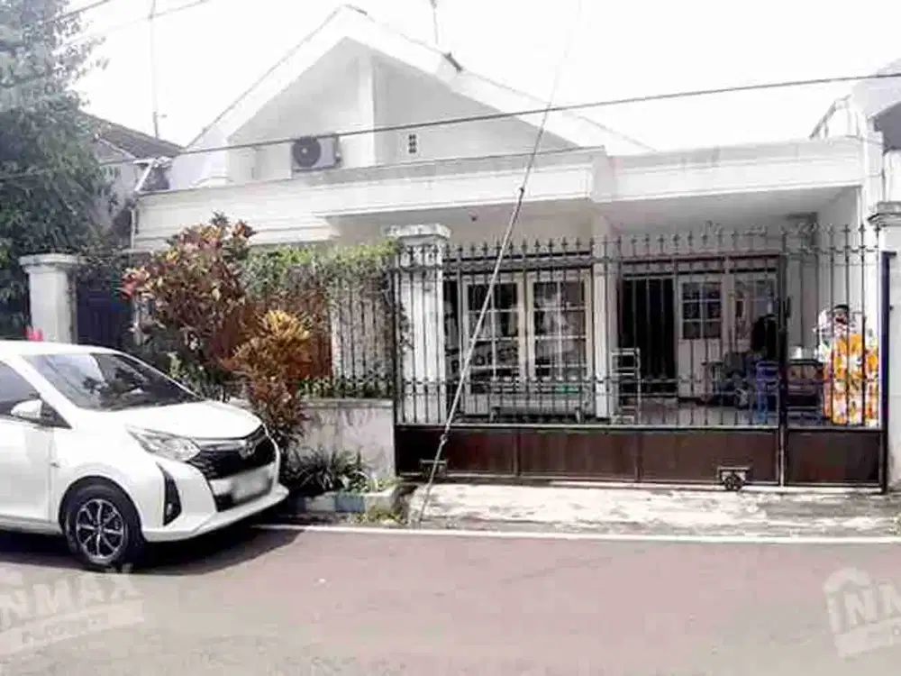 Rumah dijual murah Di Jalan Tidar Malang Luas 141 m2 Dekat Sekolah Charis, Wesley, Kalam Kudus dan Lai Lai Express