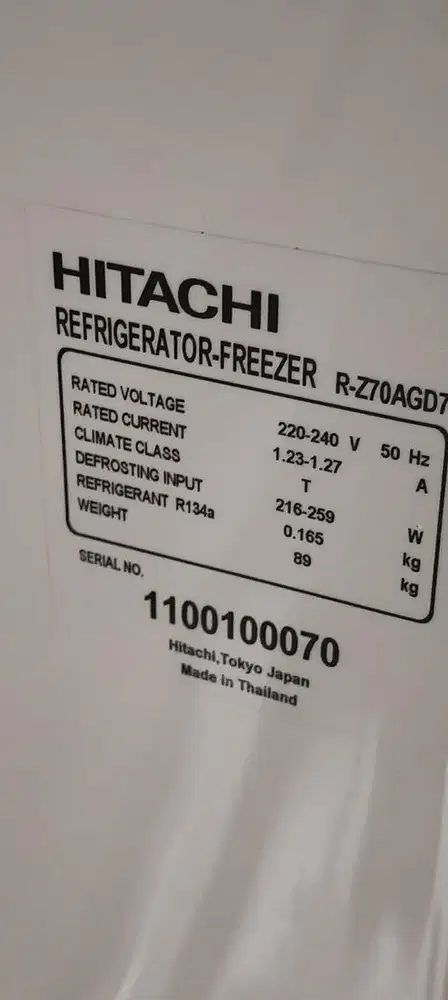 Hitachi Kulkas Freezer (Model R-Z70AGD7)