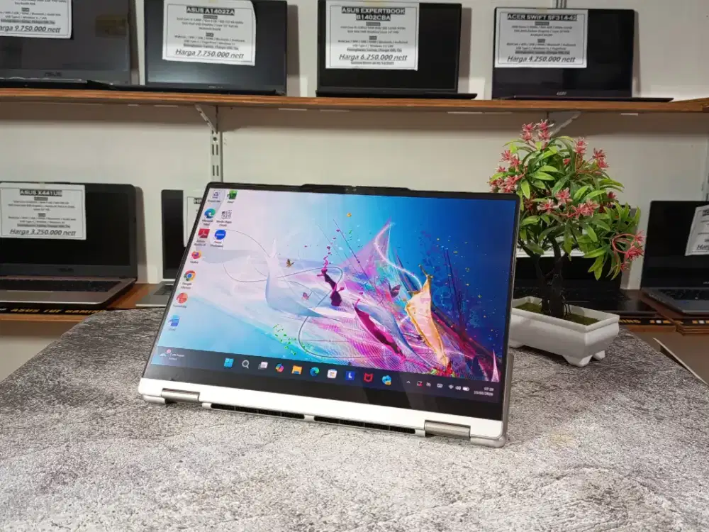 Lenovo Yoga 7 14ILL10 Core Ultra 5 226V Ram 16GB NVME 512GB