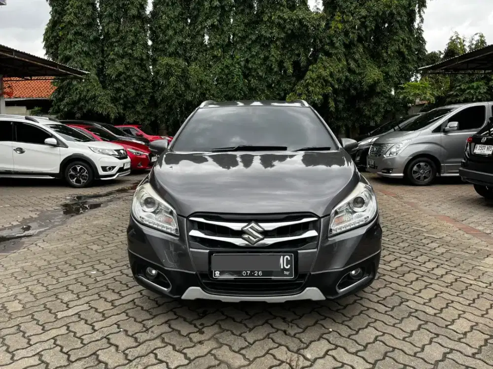 DP 5JT SX4 SCROSS AT 2017 GREY