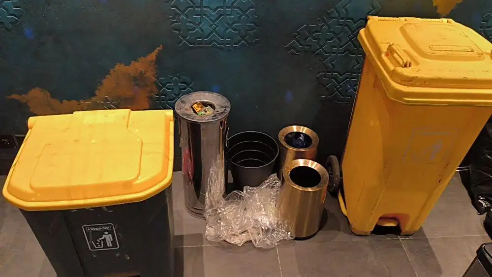 Set tempat sampah krisbow