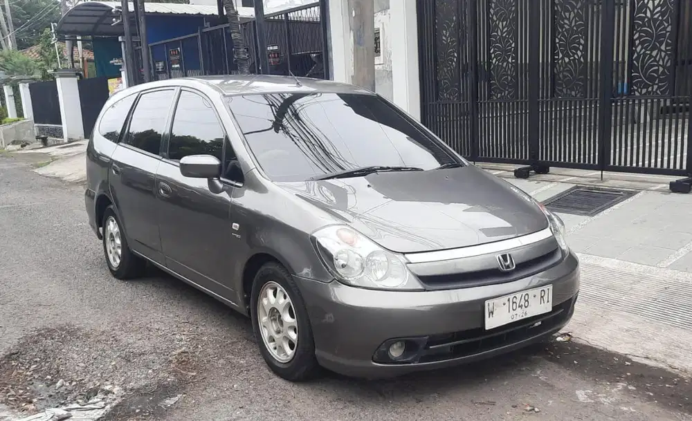 Honda Stream 1.7 At th 2006