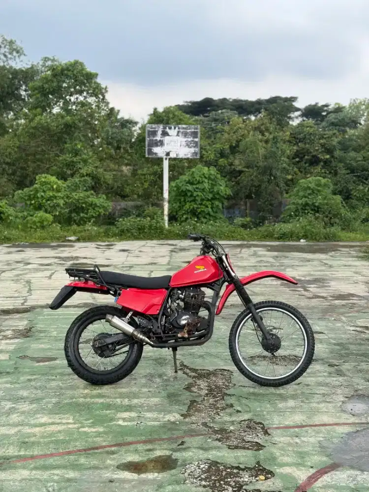 Trail Vintage Honda XL Jialing JH125, Dayang Dy150t