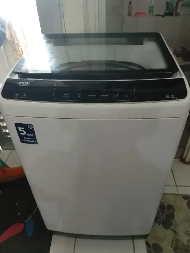 Di jual mesin cuci kapasitas 8 kg 1 tabung merek tcl