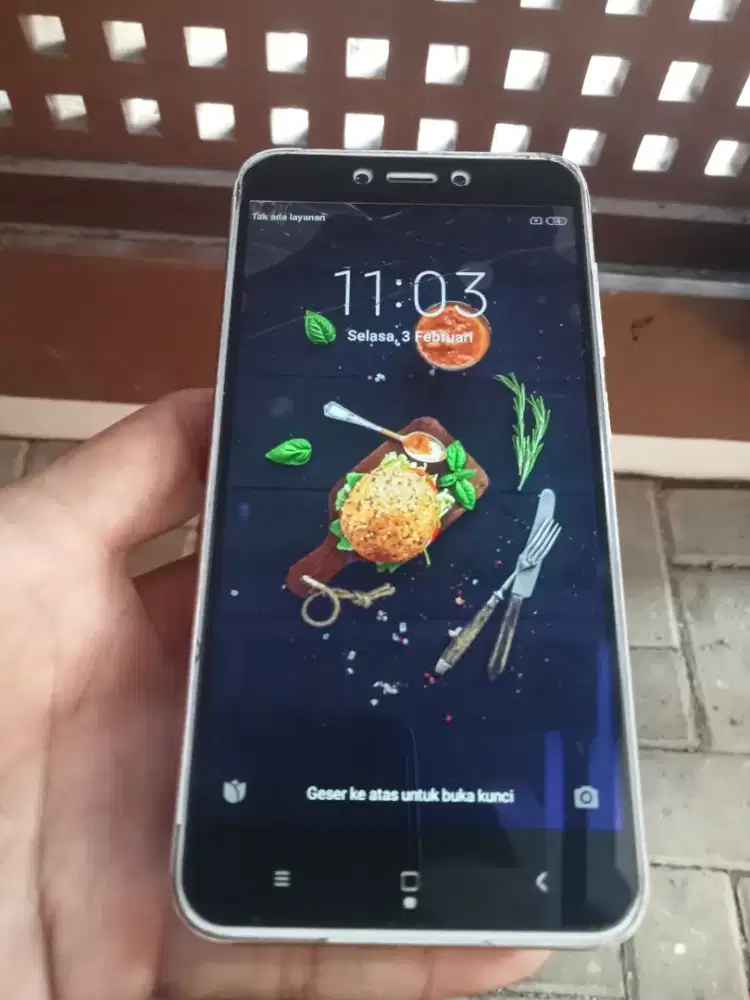 Xiaomi Redmi 5A 2/16 Gold Batangan