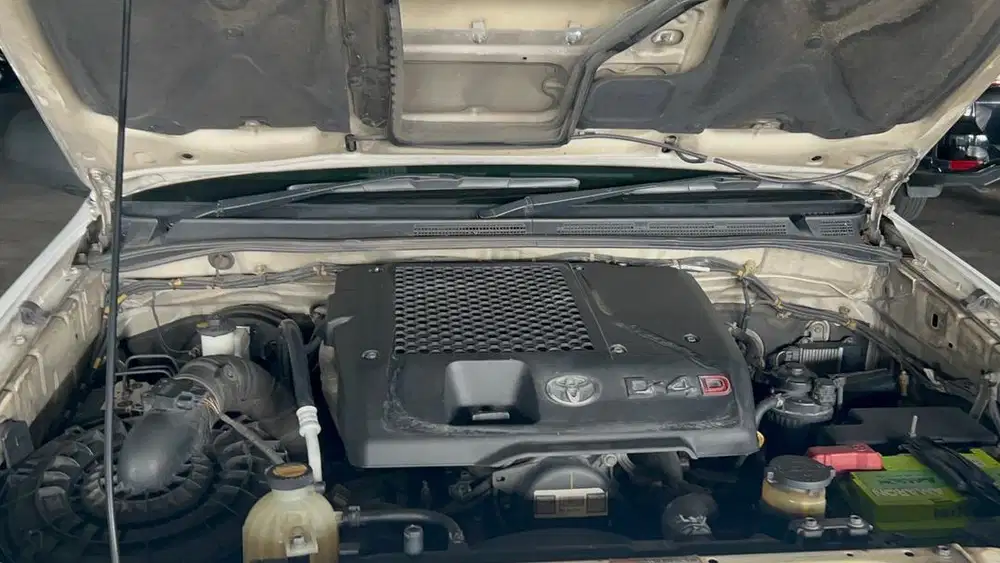 Toyota fortuner TRD VNT