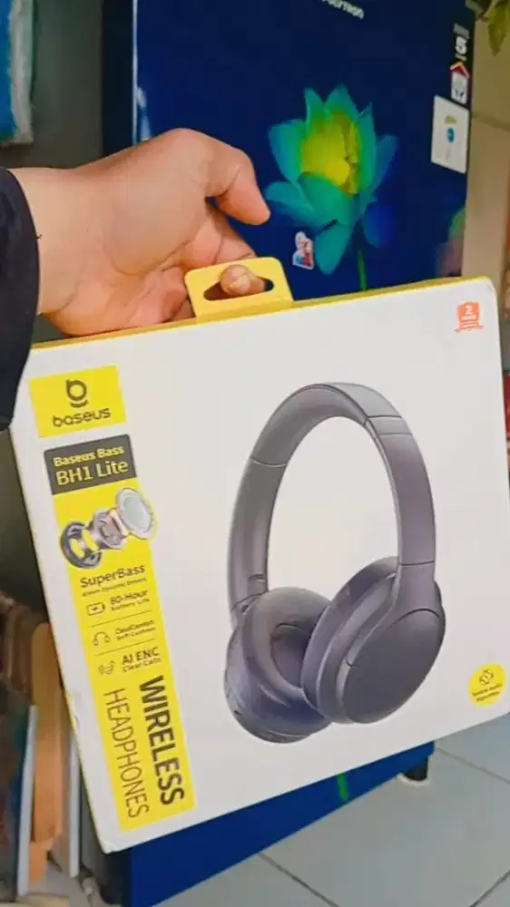 Headset bluetooth kondisi baru