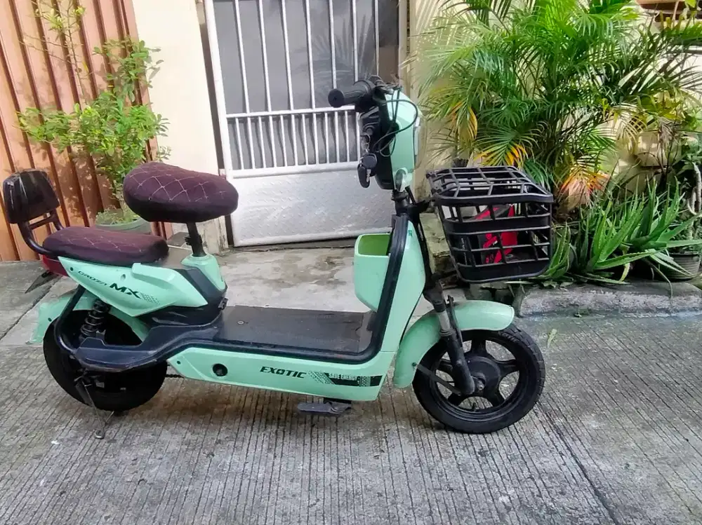 Sepeda listrik EXOTIC