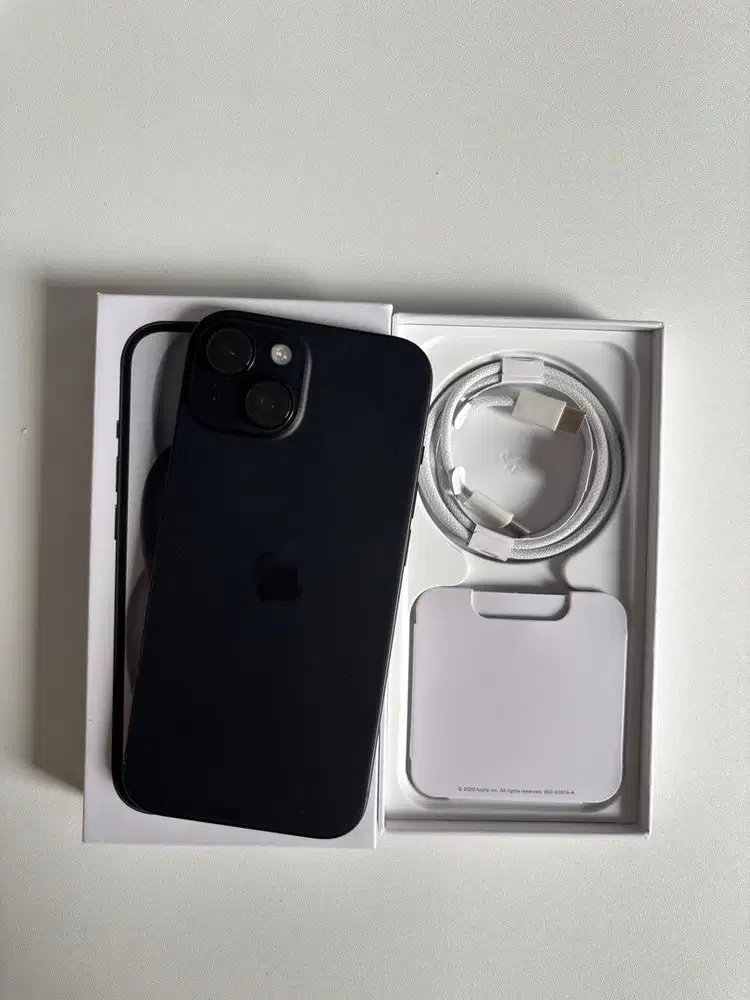 IPHONE 15 128GB - LIKE NEW