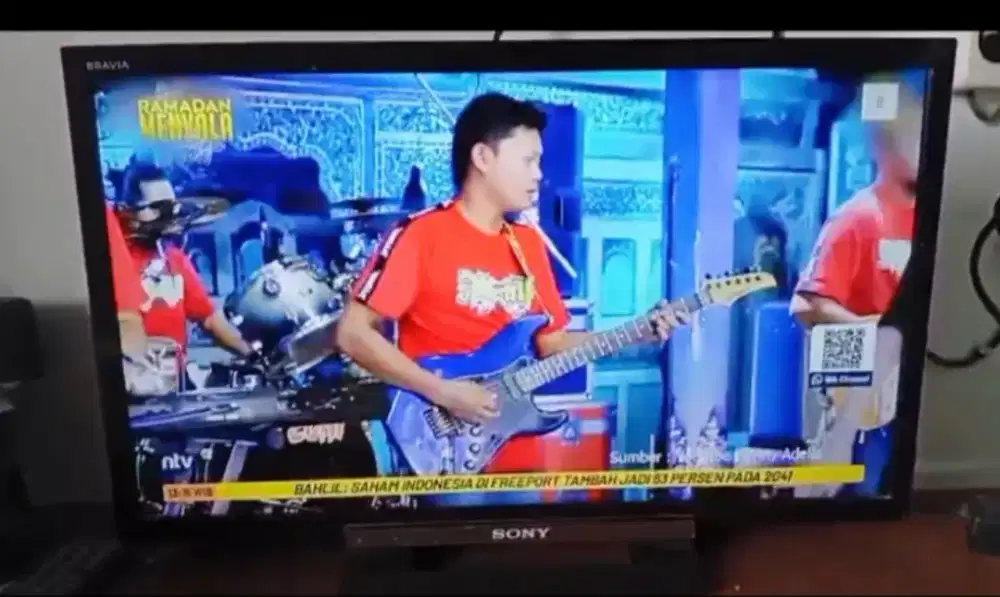 LED TV 24' SONY ANALOG HDMI FOR STB/PC/CCTV REMOTE ADAPTOR JAKSEL