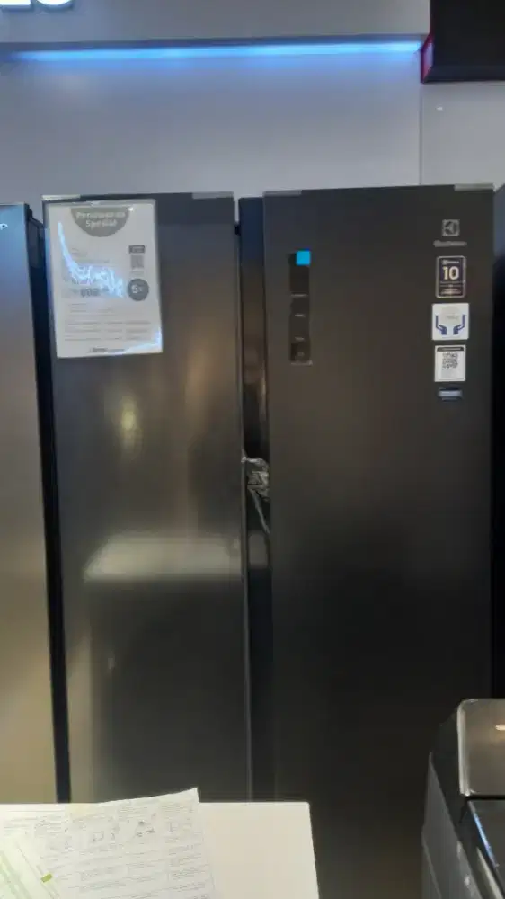 Electrolux kulkas sbs