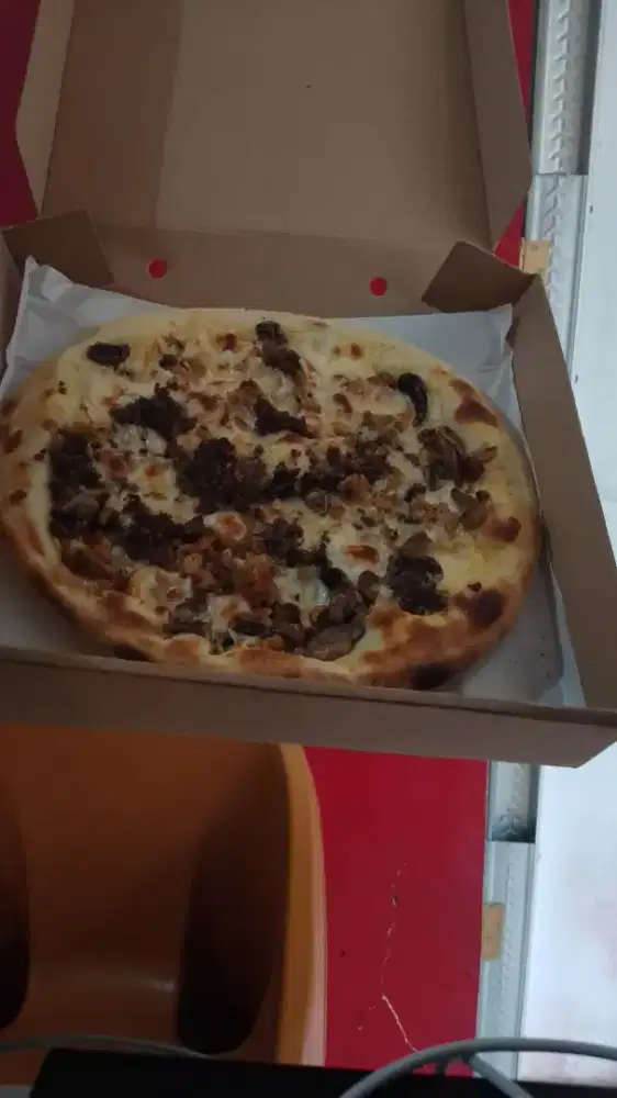 Dibutuhkan lowongan pekerjaan karyawan karyawati penjaga stand makanan