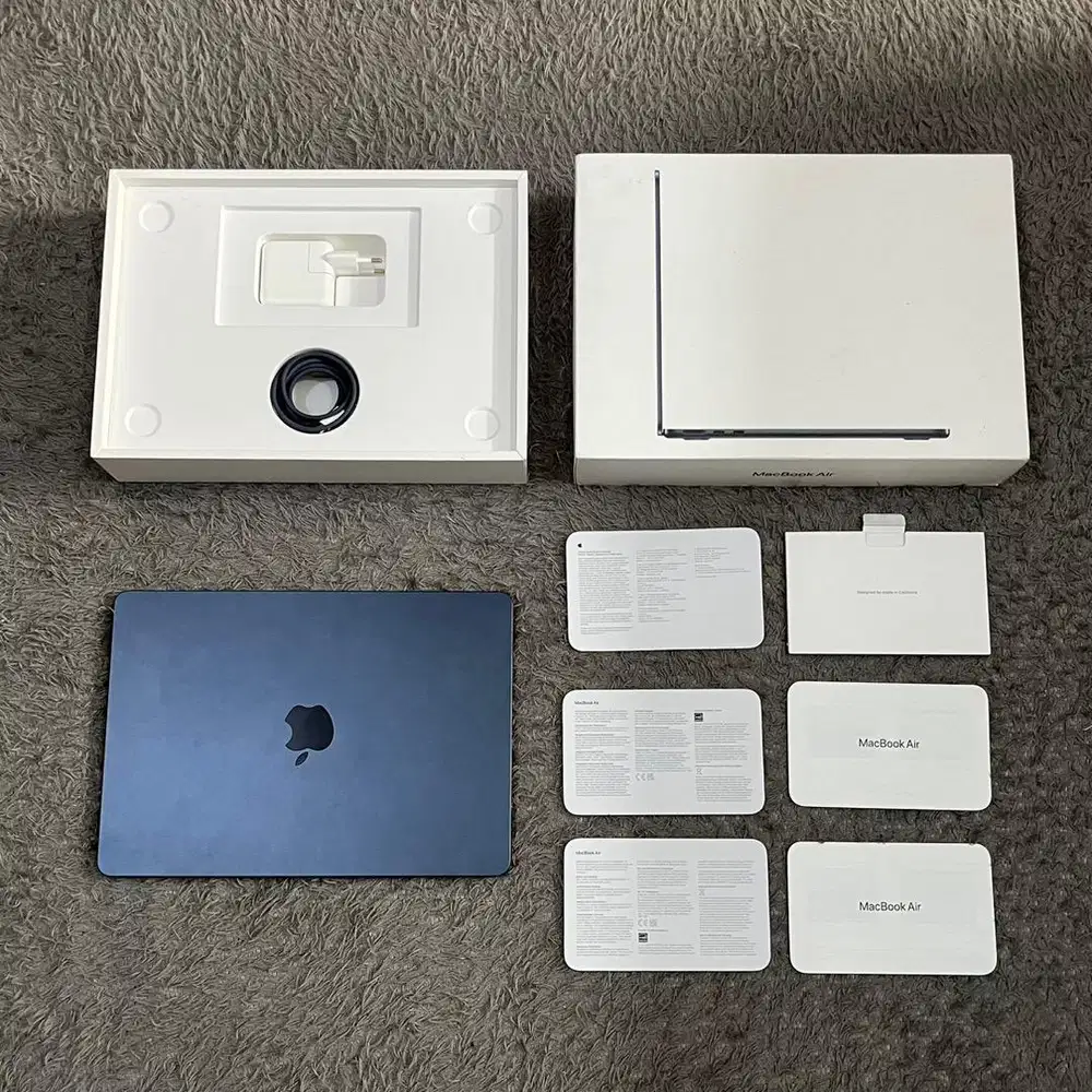 Macbook Air M2 8/256GB Fullset Ibox