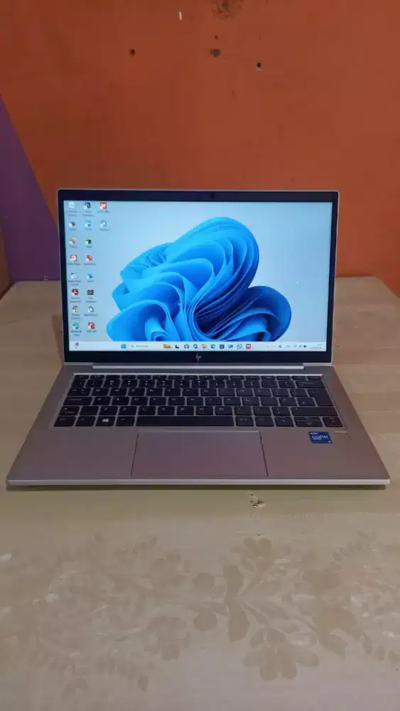 LAPTOP HP ELITEBOOK 830 G8 CORE I5 GEN 11 FHD TOUCHSCREEN