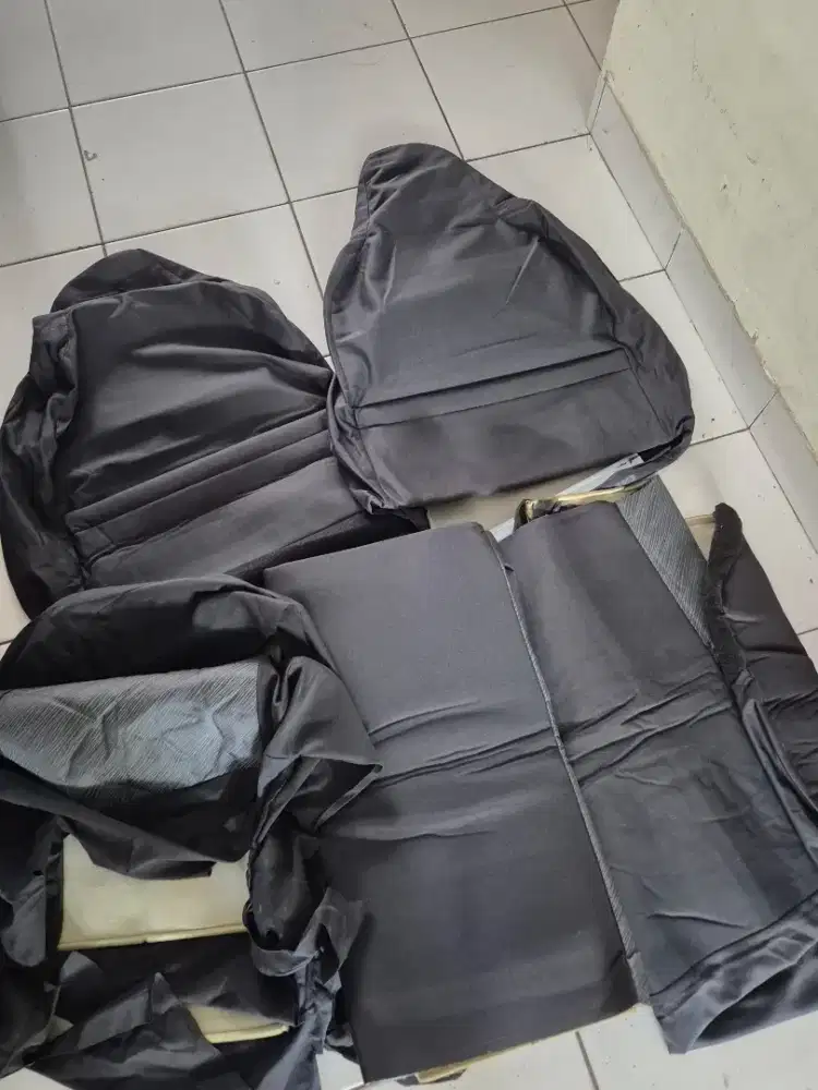 Sarung jok original agya mulus 98%