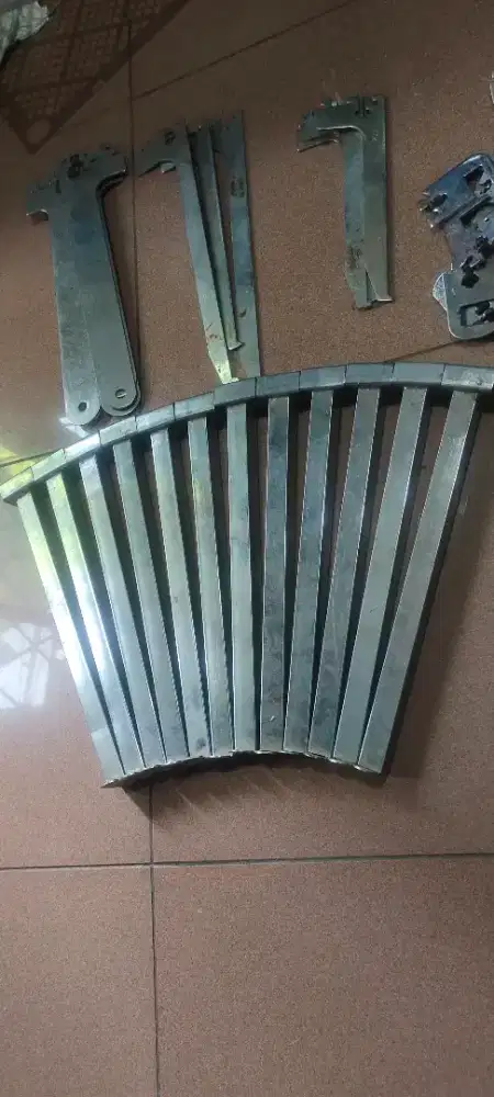 Gantungan breket ambalan baju | ambalan breket toko