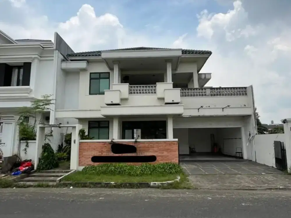 Rumah 2 Lantai 3+3 Kamar Pinggir Jalan Raya Modernland