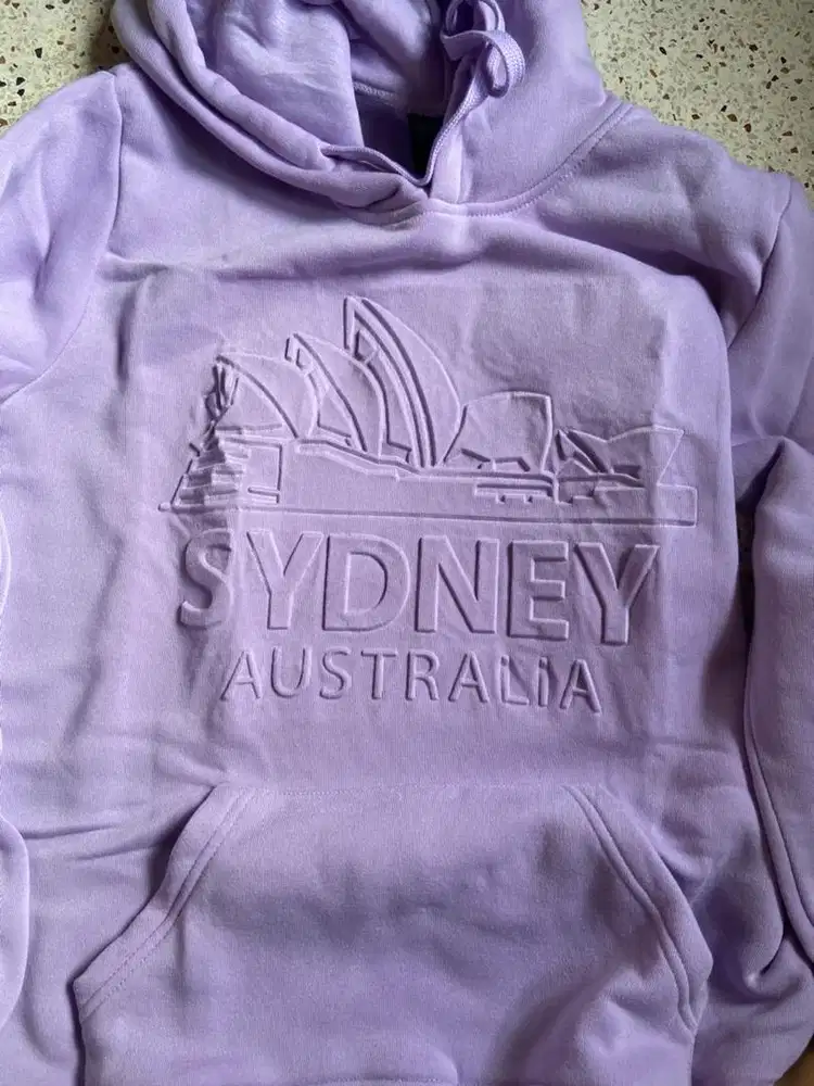 Sweater Ungu Sydney Australia