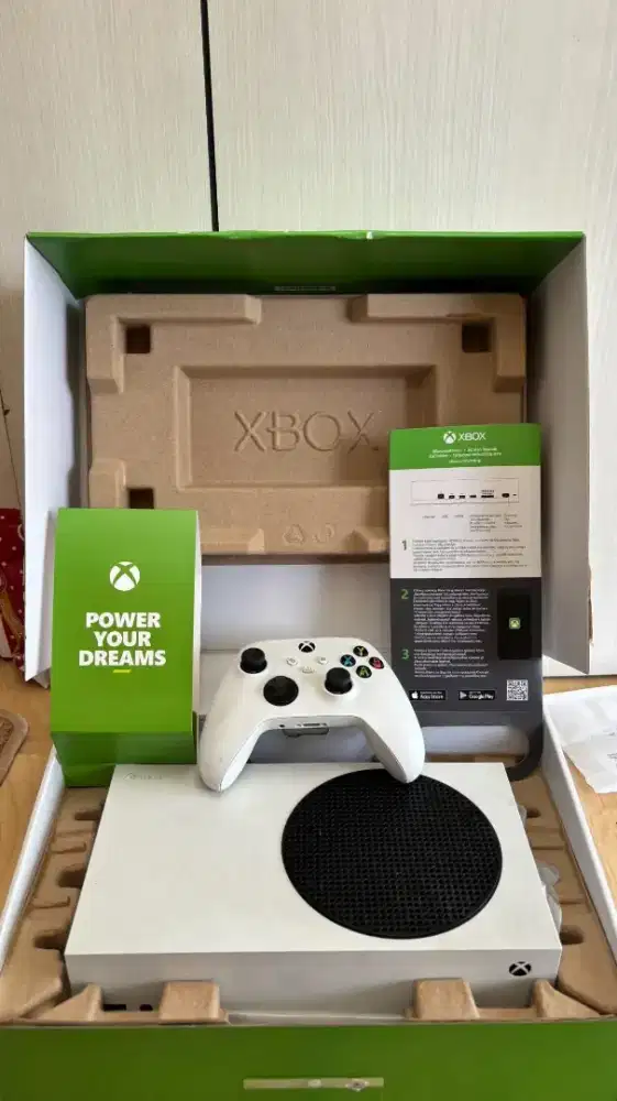 Xbox Series S 512 GB Jarang Di Mainin Udah Lama Jadi Display aja