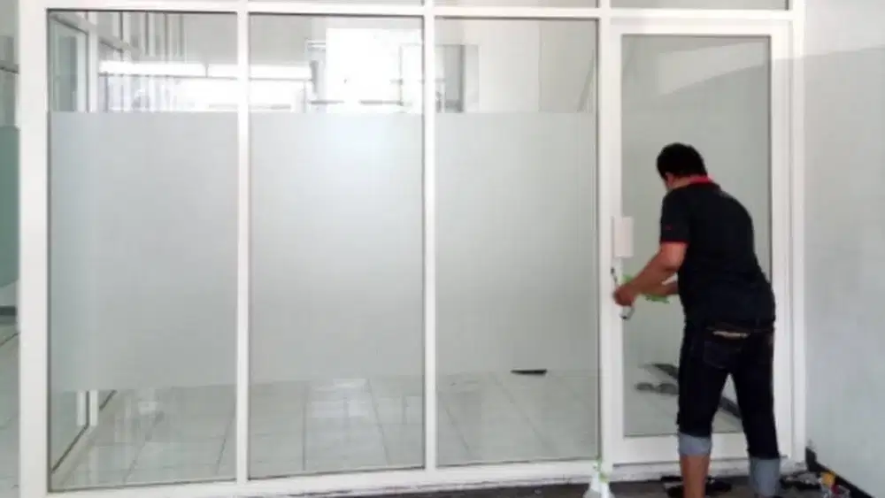 sedia pemasangan sticker kaca es sunblast dan kaca film