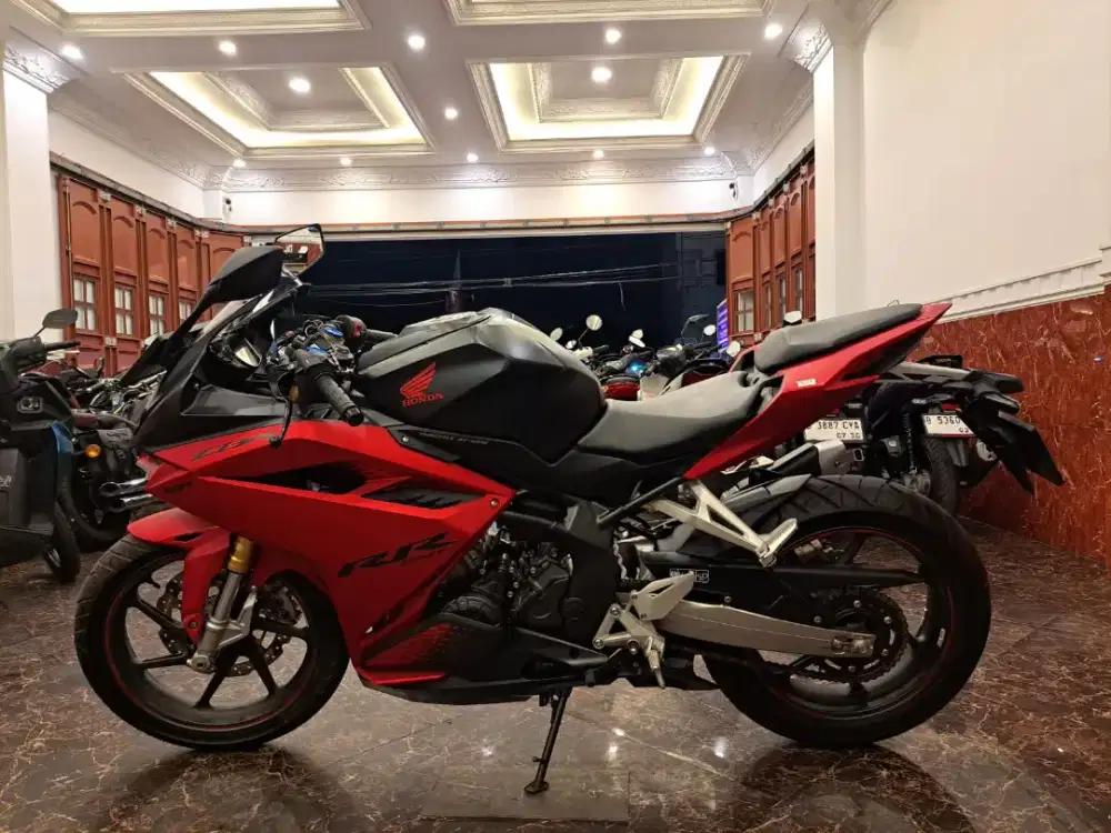 DP PROMO CBR 250 ABS SP TH.2021 KM.800 PERAK BISA CASH KREDIT DIBANTU
