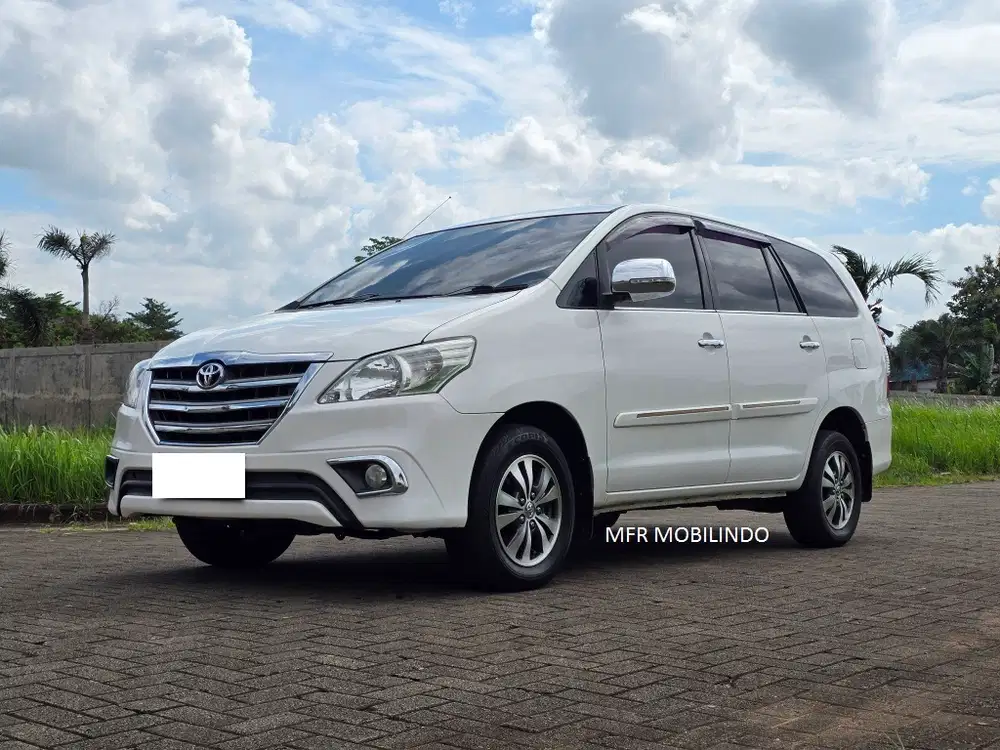 Toyota Kijang Innova G Diesel 2015 Putih Mewah