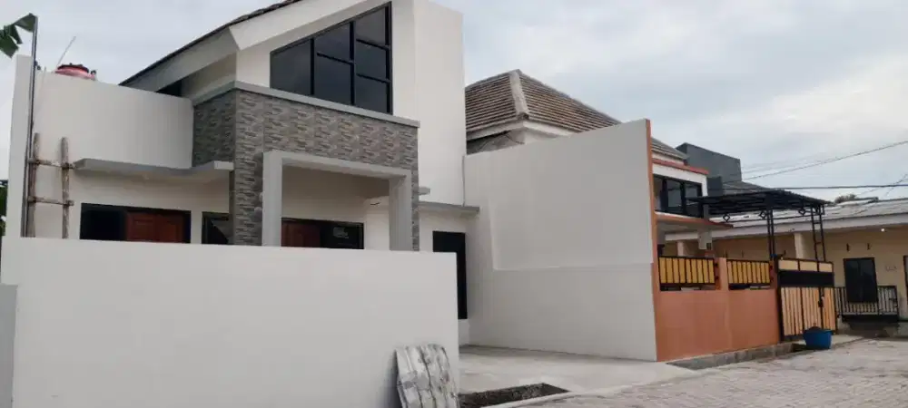 Rumah baru strategis samping RSUD ketileng