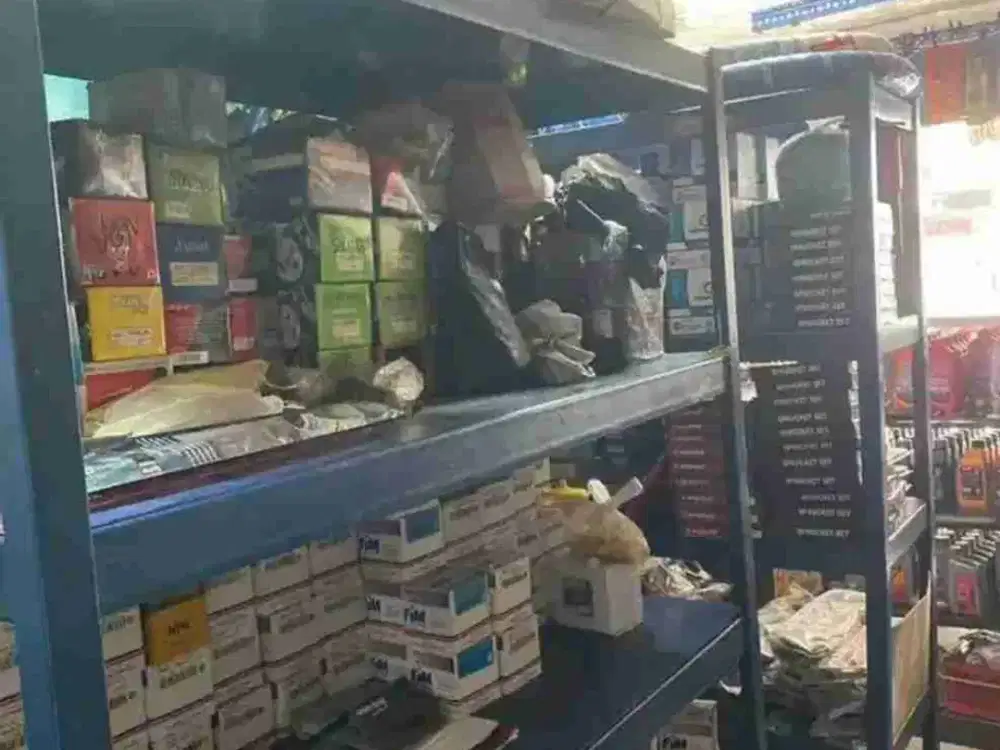 Dijual Ruko usaha  spare part  motor di dekat pasar tambun bekasi