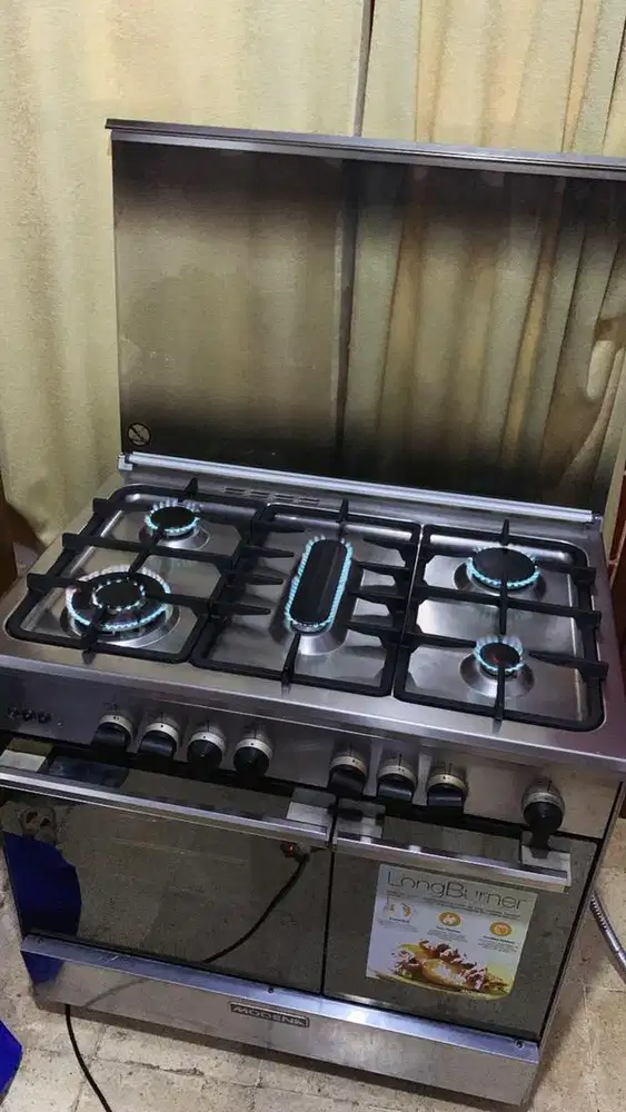 Kompor Oven Freestanding Modena tipe FC 3952 SS