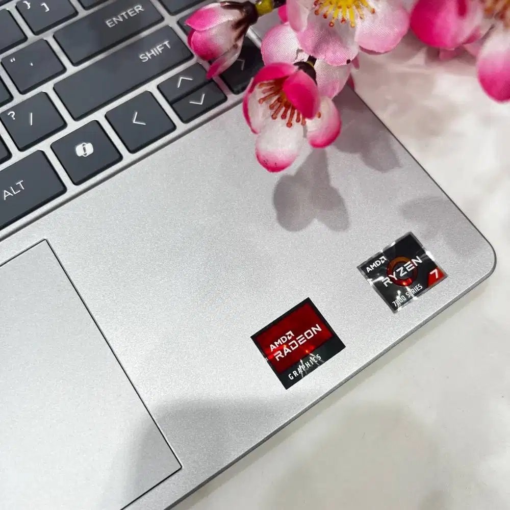 Laptop HP 14 EM0730AU EM0731AU Ryzen 7-7730U 16GB SSD 512GB