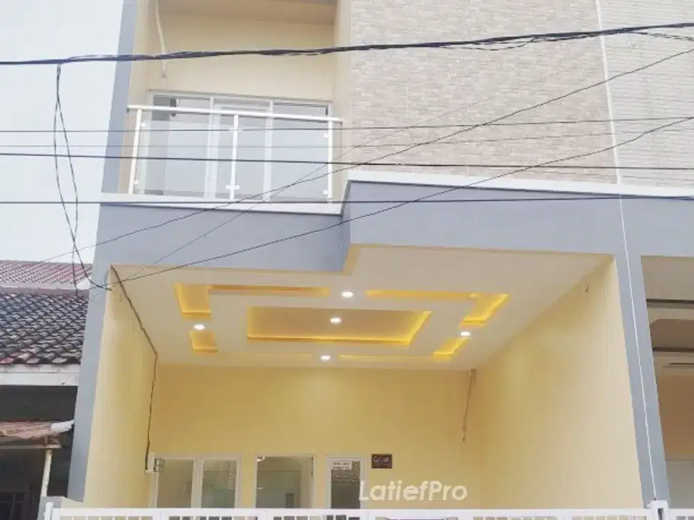 Rumah Kuning Harga Miring Kondisi Glowing