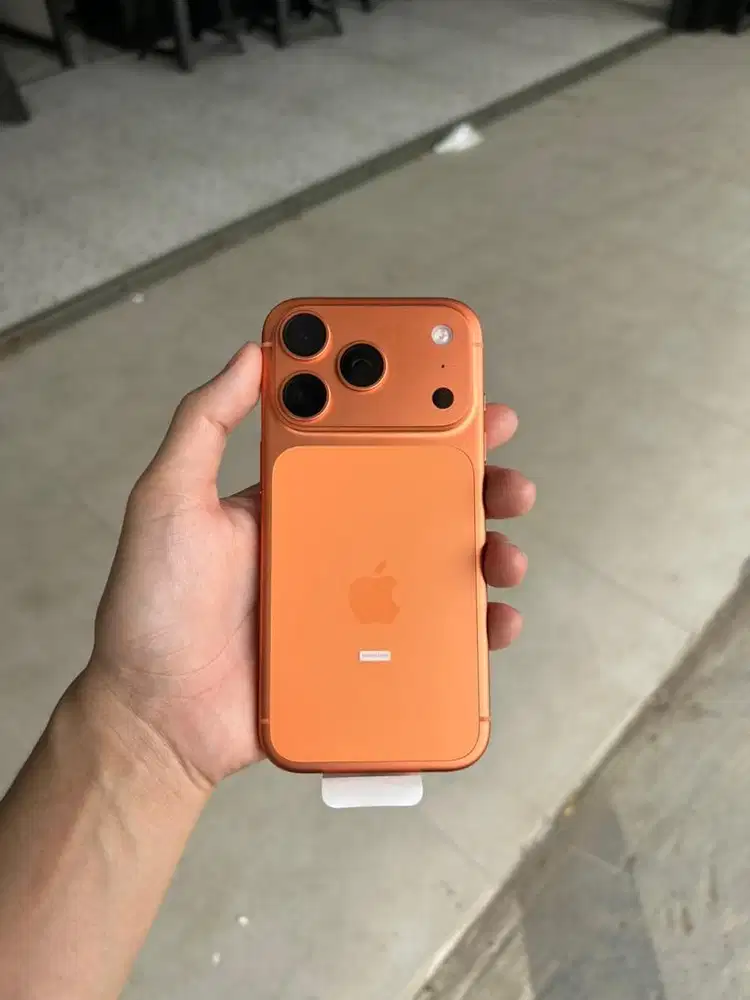 Hanya open box 17 pro 256gb