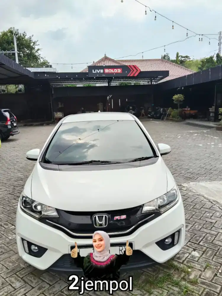 HONDA JAZZ RS 2017 MULUS 205jt