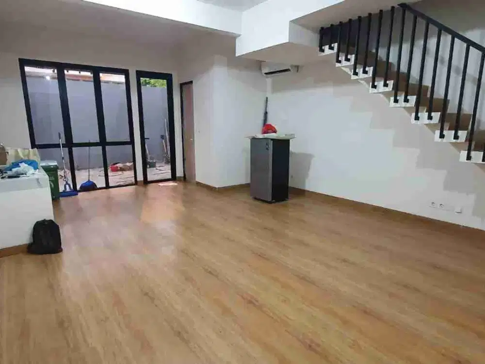 Disewakan Rumah Furnished Cendana Place dekat UPH dan Siloam Lippo Karawaci