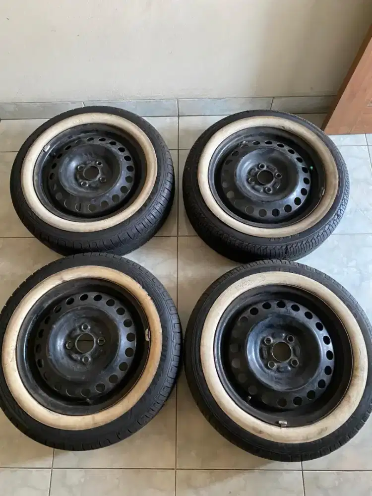 Velg Kaleng dan Ban Ring 15