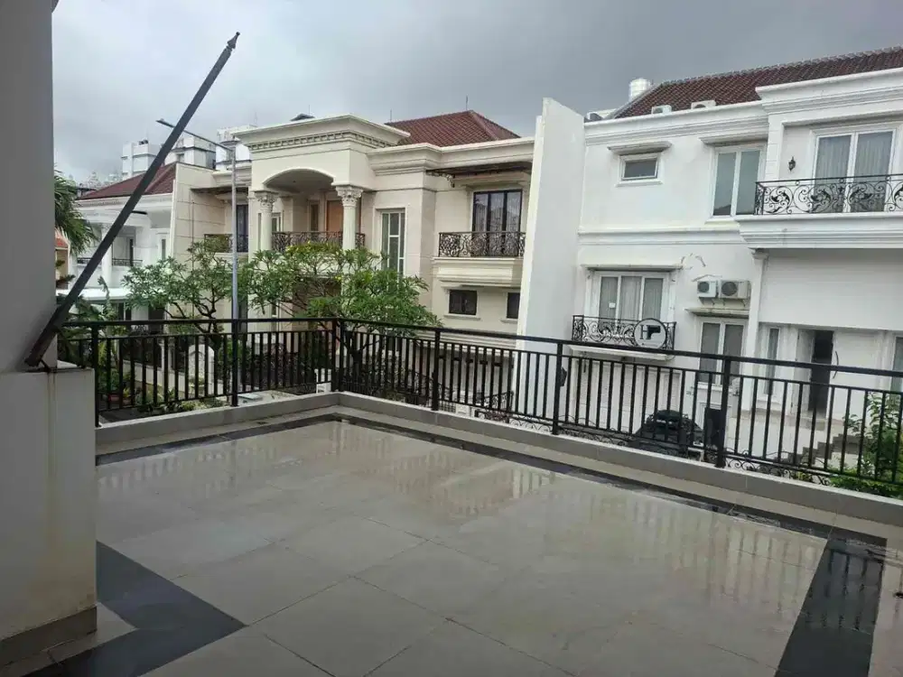 Rumah Siap Huni di BGM Kelapa Gading Jakarta Utara